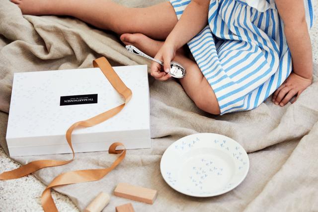 OPPHØIET ROSE<br>Min Dåpsskje, gaffel og kniv